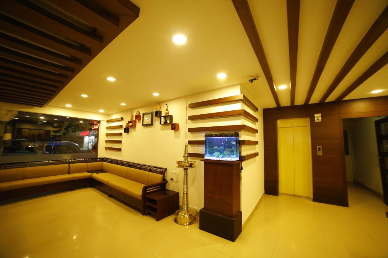 Kairali Tourist Home Guruvāyūr Εξωτερικό φωτογραφία