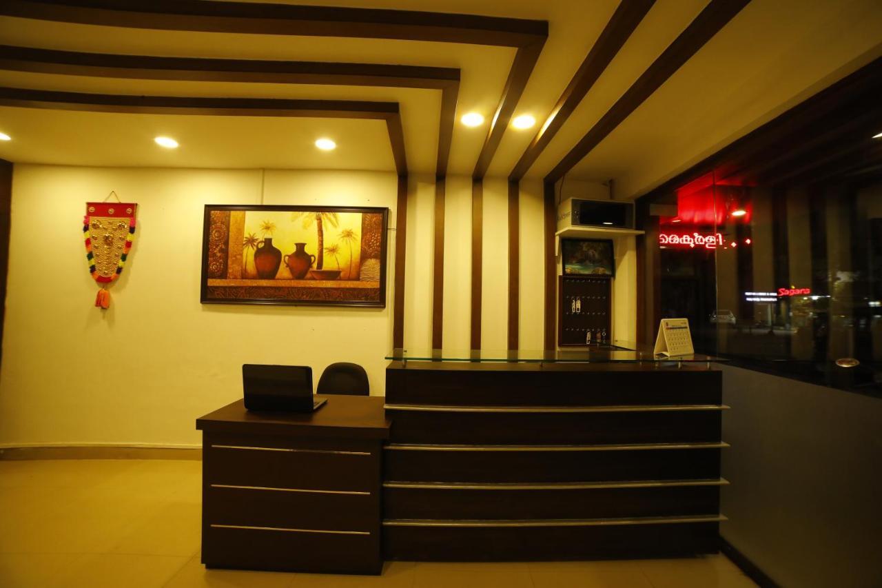 Kairali Tourist Home Guruvāyūr Εξωτερικό φωτογραφία